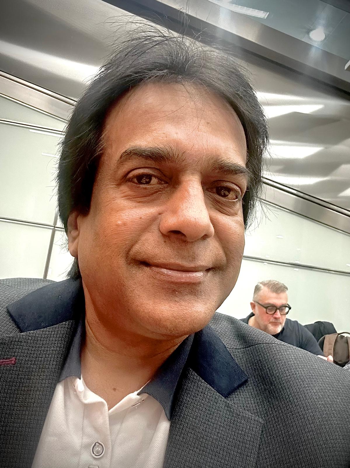 আঁতুড়ঘরে বাফারিং বাস্তবতা
