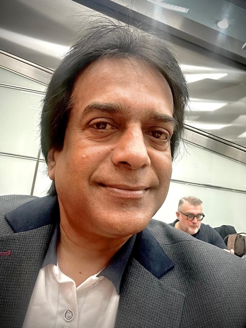 আঁতুড়ঘরে বাফারিং বাস্তবতা