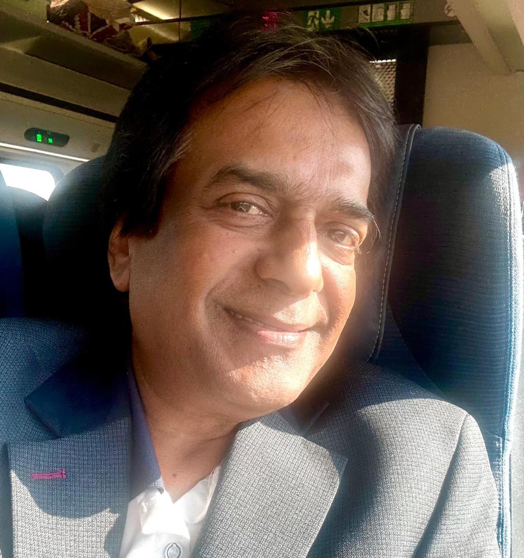 ফারুক আহমেদ রনি: স্মৃতি, প্রবাস ও আত্মঅন্বেষণের&nbsp;কণ্ঠস্বর